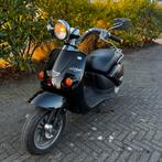 Aprilia habana custom 45km scooter 2T, Gebruikt, Maximaal 45 km/u, Mojito of Habana, Benzine