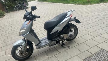 Aprilia sportcity 125 a1 180cc beschikbaar voor biedingen
