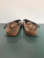 GRATIS VERZENDEN | BIRKENSTOCK Gizeh zilveren slippers 38, Kleding | Dames, Schoenen, Slippers, Overige kleuren, Verzenden, Zo goed als nieuw