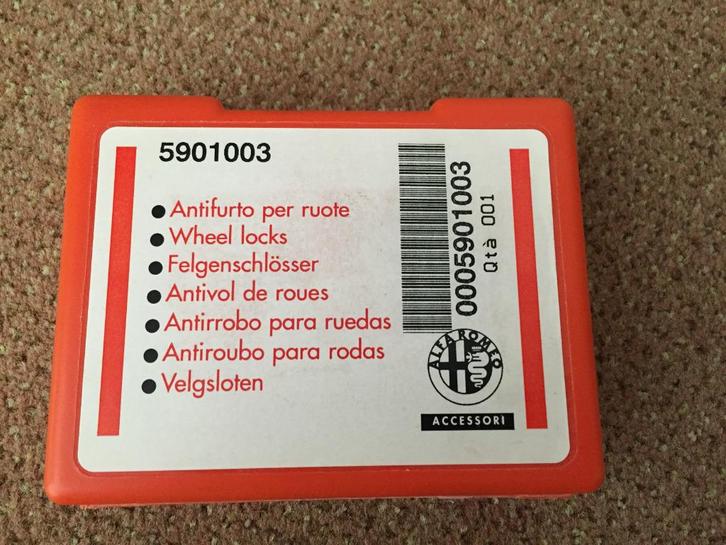 Velgsloten / slotbouten Alfa Romeo 147/156/GTV - NIEUW, Auto-onderdelen, Overige Auto-onderdelen, Alfa Romeo, Nieuw, Ophalen of Verzenden