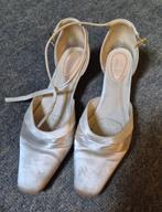 Trouw schoenen, Ophalen, Schoenen met lage hakken, Pink paradox-london, Beige