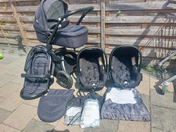 Kinderwagen + toebehoren 1.5 jaar oud beschikbaar voor biedingen