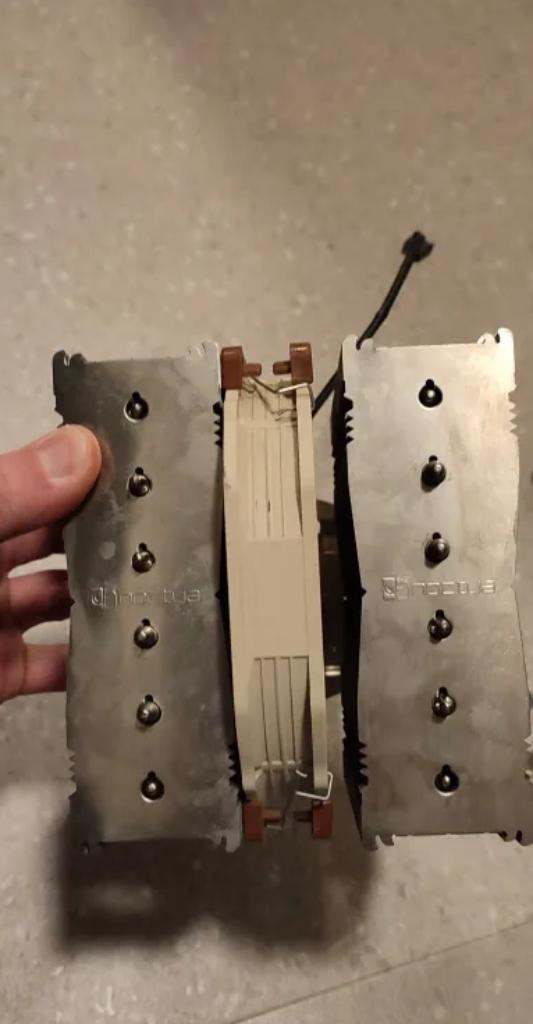 Noctua NH-D15 CPU-koeler, Computers en Software, Computerkoelers, Zo goed als nieuw, Luchtkoeling, Ophalen