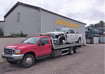 Dodge Ram Laramie 4x2 2009-2018 in onderdelen beschikbaar voor biedingen