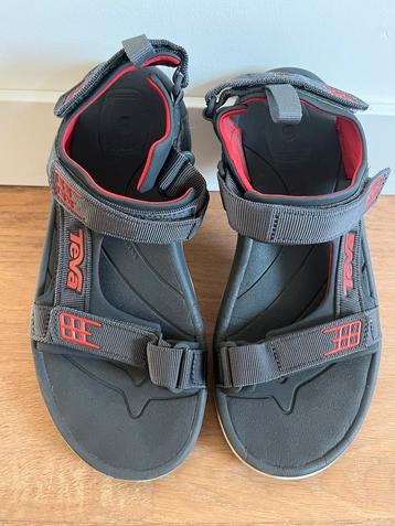 Teva slipper sandaal type 4141 grijs/blauw rood maat 39,5 beschikbaar voor biedingen