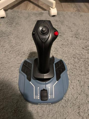 Thrustmaster TCA Captain joystick beschikbaar voor biedingen