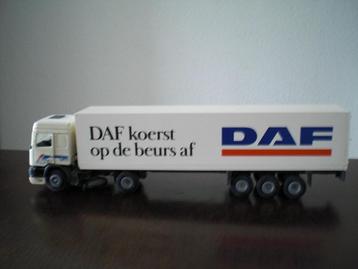 Model DAF 95 truck uit 1988 beschikbaar voor biedingen