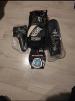 Compleet Nieuw Boks Set - Handschoenen, Beschermers, Bitje, Sport en Fitness, Ophalen of Verzenden, Nieuw, Bokshandschoenen
