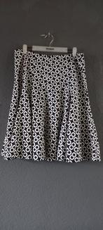 PAPRIKA wijde rok maat L, Kleding | Dames, Rokken, Ophalen of Verzenden, Zo goed als nieuw, Zwart, Onder de knie