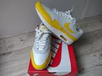 Nike air max 1 tour yellow 42.5 NOT 95 97 dunk sb kayano nyc, Overige kleuren, Nike, Ophalen of Verzenden, Sneakers of Gympen