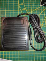 Roland DP-2 pedaal switch, Ophalen of Verzenden, Zo goed als nieuw, Roland