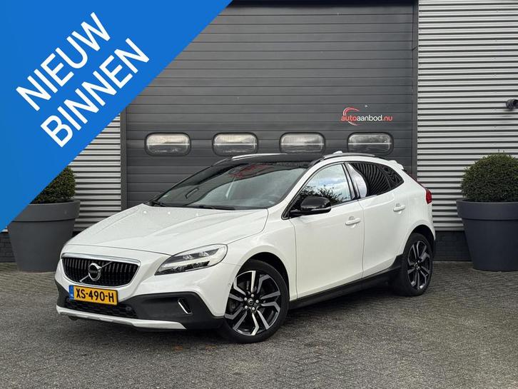 Volvo V40 Cross Country 1.5 T3 Polar+ Luxury | Camera | DAB, Auto's, Volvo, Bedrijf, Te koop, V40, ABS, Achteruitrijcamera, Airbags