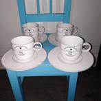 The Artisan Kitchen Tea kopjes + schotels 4 stuks, Huis en Inrichting, Keuken | Servies, Ophalen, Gebruikt, Overige stijlen, Kop(pen) en/of Schotel(s)