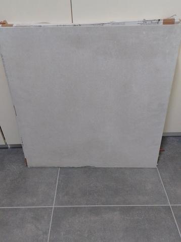 Keramische tegel 80x80 gratis op te halen! beschikbaar voor biedingen