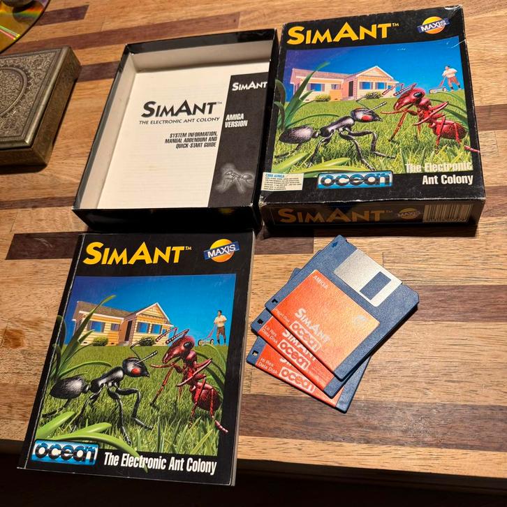 SimAnt – Ocean / Maxis – Commodore Amiga, Computers en Software, Vintage Computers, Ophalen of Verzenden