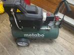 Metabo Basic 250-24 W OF Compressor | 220 l/min | Olievrij, Doe-het-zelf en Verbouw, Compressors, Ophalen, Zo goed als nieuw, Minder dan 200 liter/min