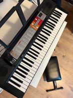 Yamaha PSR-F50 Keyboard + Leesstandaard + Krukje, Yamaha, Ophalen of Verzenden, Met standaard, 61 toetsen