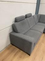 Mooie luxe grijze hoekbank / slaapbank met opberg  GEREINIGD, Huis en Inrichting, Banken | Bankstellen, Ophalen, 250 tot 300 cm