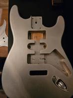 Stratocaster body zilver, Muziek en Instrumenten, Instrumenten | Onderdelen, Ophalen of Verzenden, Zo goed als nieuw