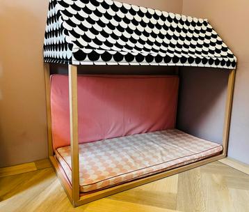Nobodinoz speelhuis / speeltent beschikbaar voor biedingen