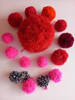 Collectie van zelfgemaakte pom-poms, Ophalen of Verzenden, Zo goed als nieuw, Breien of Haken, Overige typen