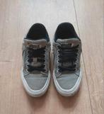 Gratis: grijze Converse sneakers maat 31, Schoenen, Gebruikt, Ophalen