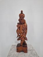 Houten beeld van een wijze man met vis, Ophalen of Verzenden