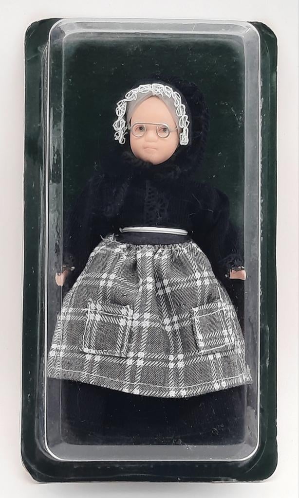 Porseleinen Pop Deagostini 30 Oma Kathe NIEUW!, Verzamelen, Poppen, Ophalen of Verzenden, Nieuw, Pop