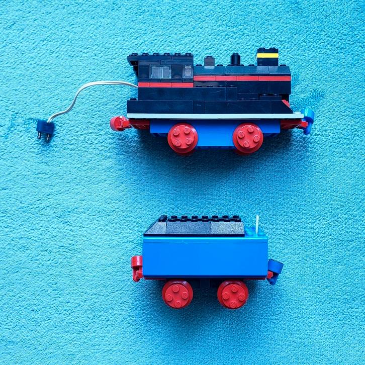 Lego trein 4,5 Volt locomotief & batterij wagon (set 117), Kinderen en Baby's, Speelgoed | Duplo en Lego, Zo goed als nieuw, Lego
