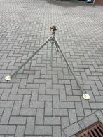 Tuinsproeier op driepoot met Geka aansluiting, Ophalen of Verzenden, Gebruikt, Sectorsproeier