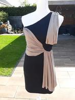 Jurk merk risskio van stretch stof zwart/beige met paillett, Zwart, Ophalen of Verzenden, Zo goed als nieuw, Maat 36 (S)