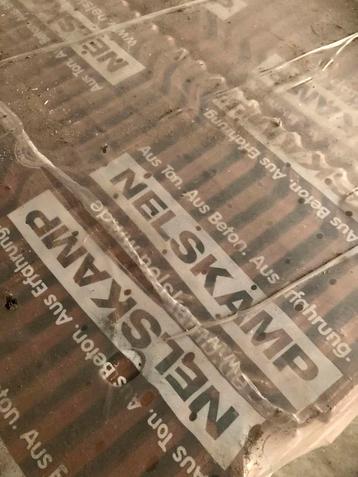 Nieuwe Rode Dakpannen - Nelskamp beschikbaar voor biedingen