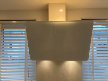 Afzuigkap met verlichting en glazen Witte voor kant beschikbaar voor biedingen