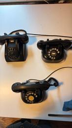 Bakelieten draaischijf telefoons per drie of per stuk., Antiek en Kunst, Curiosa en Brocante, Ophalen of Verzenden