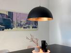 Matzwarte Dome hanglamp met gouden binnenkant, Zo goed als nieuw, Ophalen, 75 cm of meer