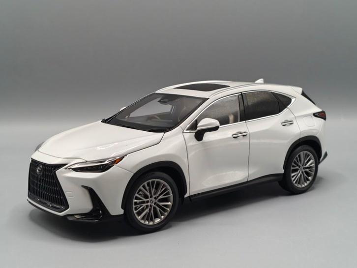 Kyosho 1:18 Modelauto - Lexus NX450H+ (2022) - NIEUW in OVP, Hobby en Vrije tijd, Modelauto's | 1:18, Nieuw, Auto, Kyosho, Ophalen of Verzenden