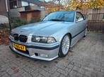 BMW 3-Serie 1.8 I 318 Cabriolet 1998 Grijs / Taxatie 11.500, Auto's, BMW, 1345 kg, Achterwielaandrijving, Zwart, 4 cilinders