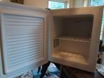Kleine Proline Vriezer - PBF55W-E, Ophalen, Gebruikt, Minder dan 85 cm, Met aparte vriezer
