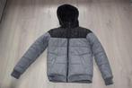 Mooie jongens winterjas in maat 164, Kinderen en Baby's, Kinderkleding | Maat 164, Ophalen of Verzenden, Zo goed als nieuw, Retour Jeans