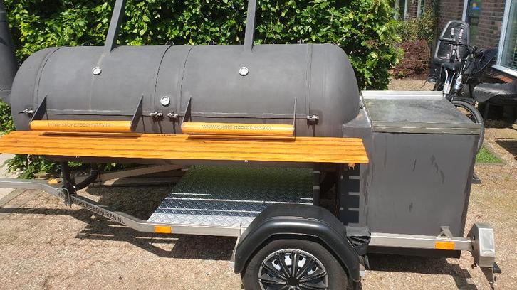 Winter BBQ! Met een Big American Smoker | GRATIS BEZORGEN*, Tuin en Terras, Houtskoolbarbecues, Nieuw, Met accessoires, Ophalen