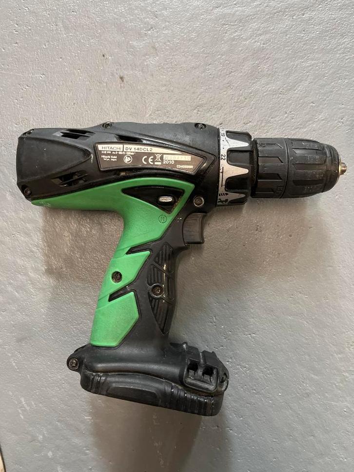 Hitachi DV 14DCL2 Accuboormachine + Lader, Doe-het-zelf en Verbouw, Gereedschap | Boormachines, Gebruikt, Boor- en Schroefmachine