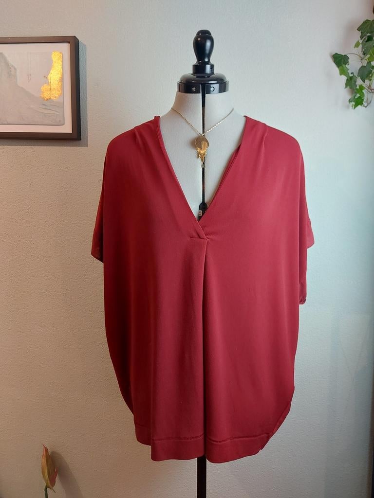 By Malene Birger Rode Top - Maat M, Kleding | Dames, Tops, Zo goed als nieuw, Maat 38/40 (M), Rood, Korte mouw, Ophalen of Verzenden