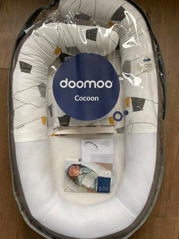 Babynestje Doomoo beschikbaar voor biedingen