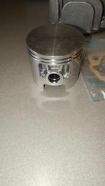 Nieuwe cilinderkit ape 50/vespa 50, Fietsen en Brommers, Brommers | Oldtimers, Ophalen, Overige merken