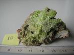 Mooi Stuk Pyromorfiet uit China.nr 10, Verzamelen, Mineralen en Fossielen, Verzenden, Mineraal