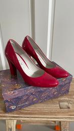 Pumps fuchsiaroze lak maat 39, Kleding | Dames, Schoenen, Pumps, Ophalen of Verzenden, Zo goed als nieuw, Roze
