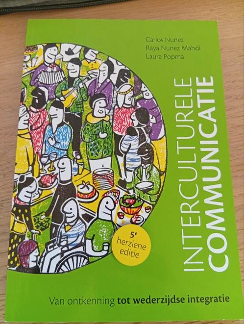 C. Nunez - Interculturele communicatie, Boeken, Studieboeken en Cursussen, Zo goed als nieuw, HBO, Alpha, Ophalen of Verzenden