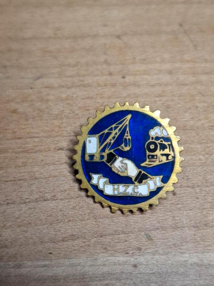 HET ZWARTE CORPS speld, Verzamelen, Speldjes, Pins en Buttons, Ophalen of Verzenden