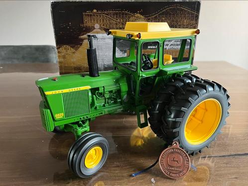 John Deere 4620 trekker 2003 State Fair Iowa Ertl 1/16 nieuw, Hobby en Vrije tijd, Modelauto's | Overige schalen, Nieuw, Tractor of Landbouw
