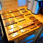 Ambachtelijke antieke scharnieren (messing)÷diverse ,FOTO'S, Antiek en Kunst, Ophalen